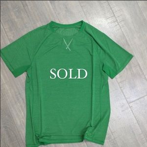 Men’s Lulu Lemon Short Sleeve Shirt…